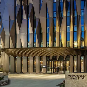 4* ホテル Canopy By Hilton