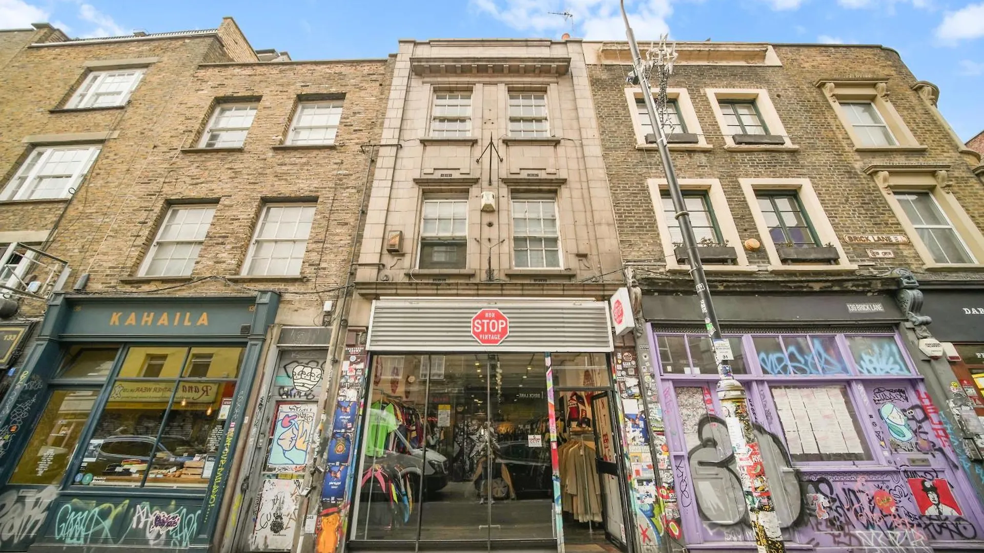 Visit Brick Lane - 1 Bed London Flat With Large Patio Apartment United Kingdom