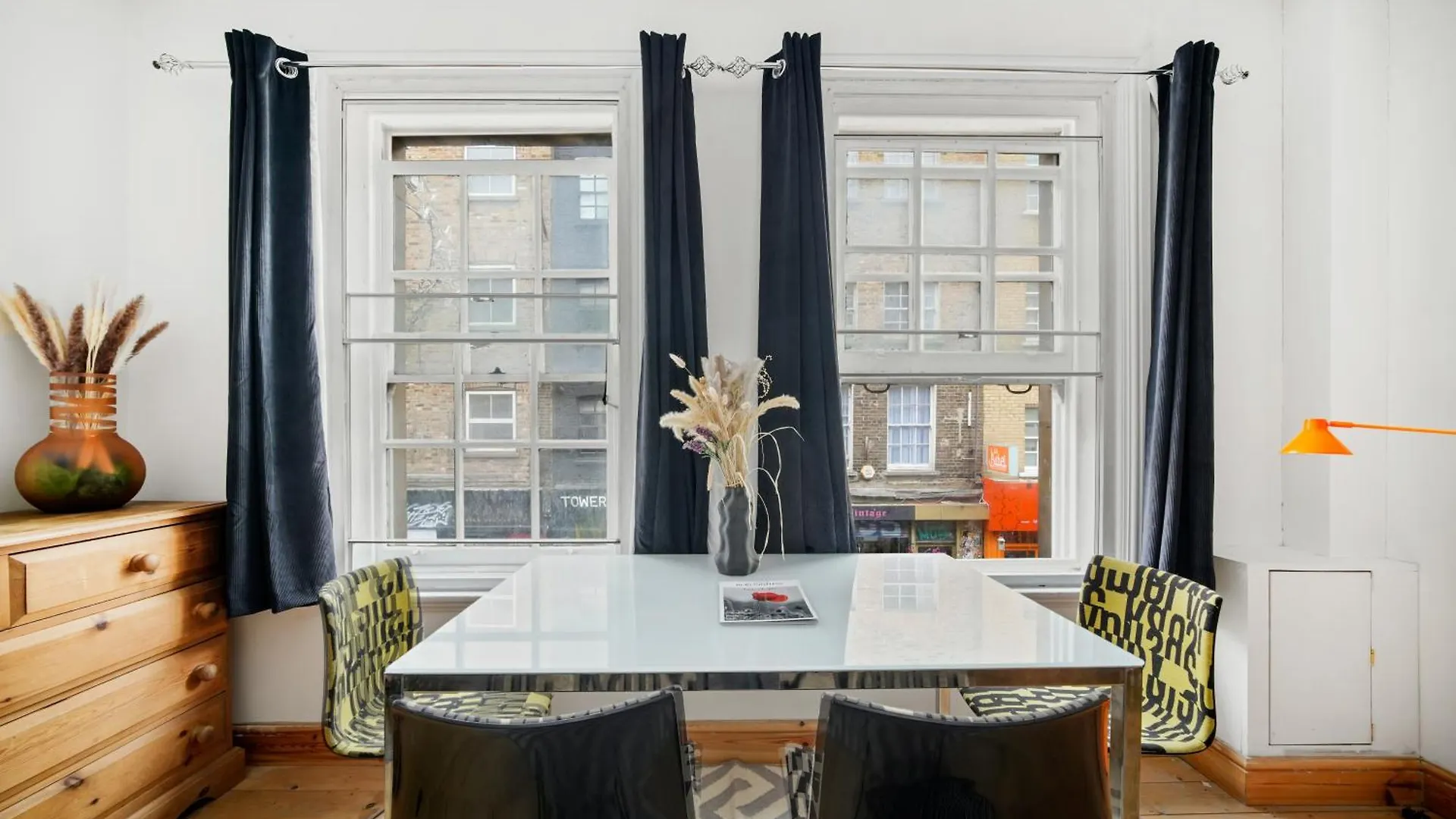 Visit Brick Lane - 1 Bed London Flat With Large Patio Apartment 0*,  United Kingdom