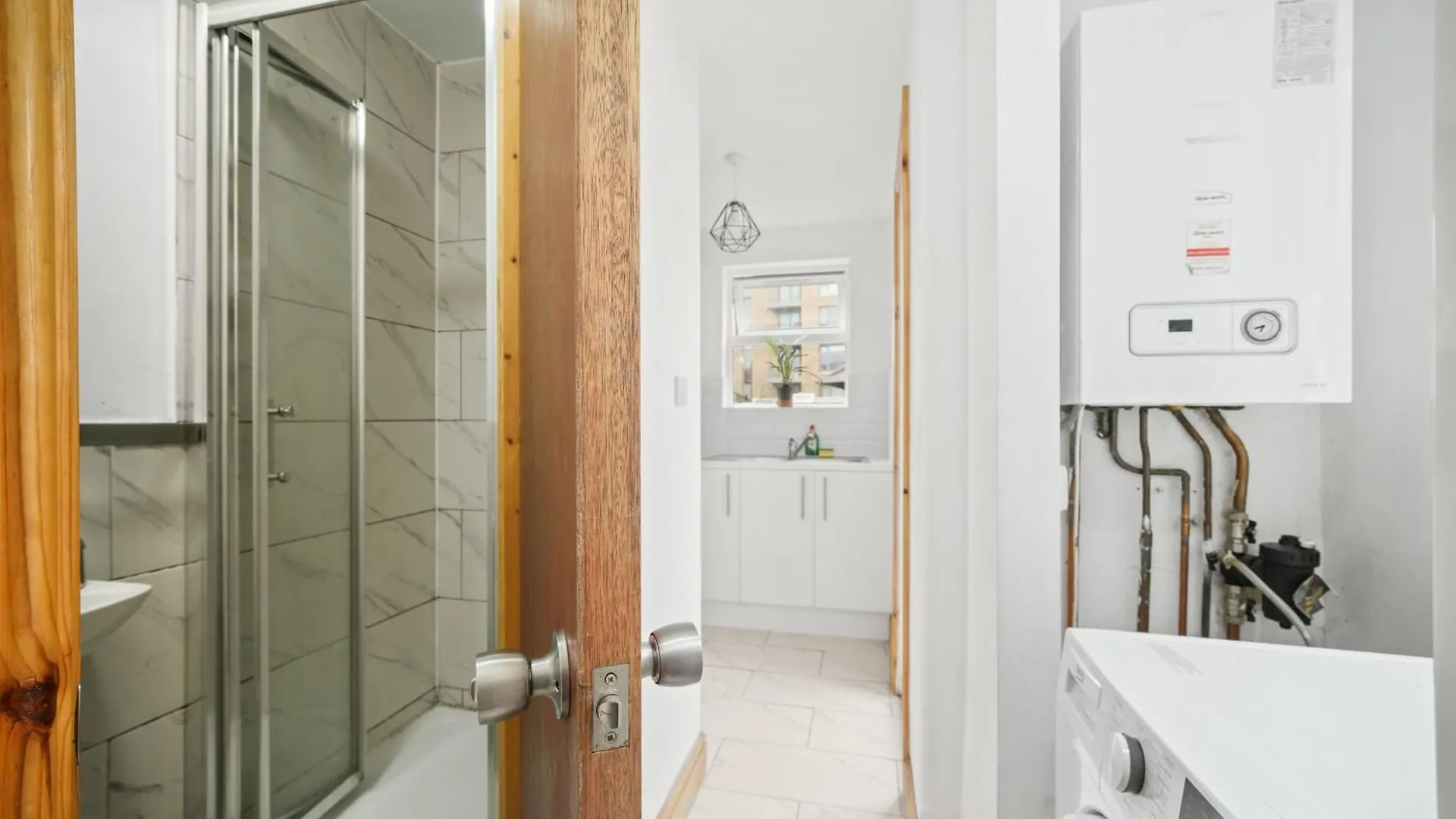 Visit Brick Lane - 1 Bed London Flat With Large Patio Apartment United Kingdom